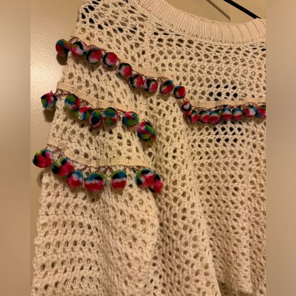 NWT Women’s Haute Rogue Kelly Pom Pom Crocheted Sweater | Small - Picture 8 of 10